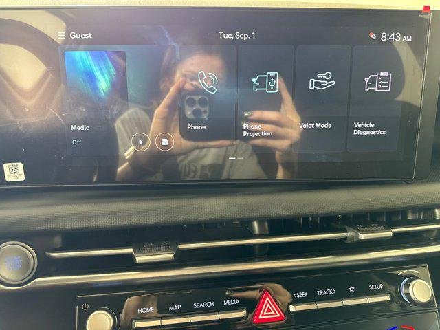 New 2026 Silver Hyundai SEL AWD image 19