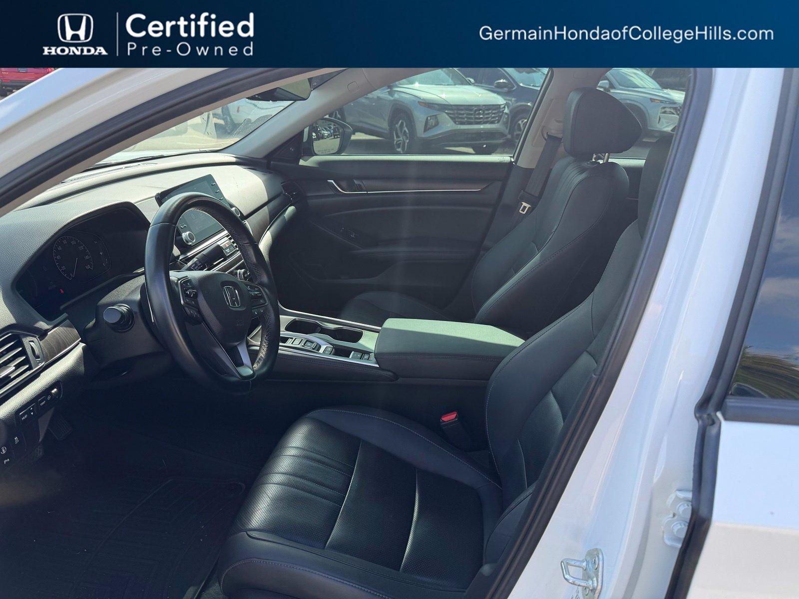 Certified Used 2021 Platinum White Pearl Honda 2.0T Touring image 6