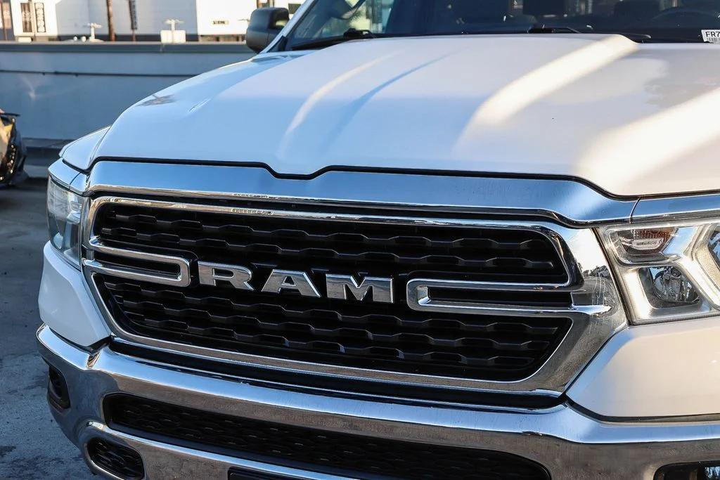 Used 2022 White Ram Big Horn/Lone Star image 6