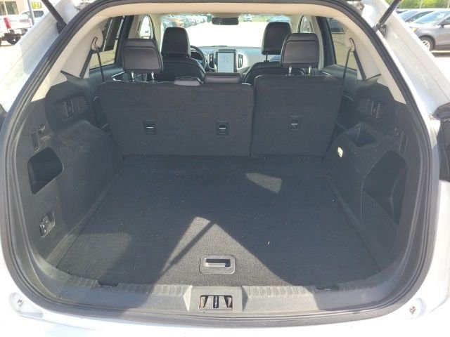 Used 2024 White Ford SEL image 23