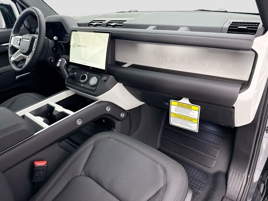 New 2026 Carpathian Grey LAND ROVER X-Dynamic SE image 16