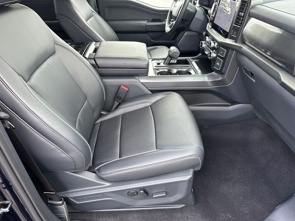 New 2026 Antimatter Blue Metallic Ford Lariat® image 13
