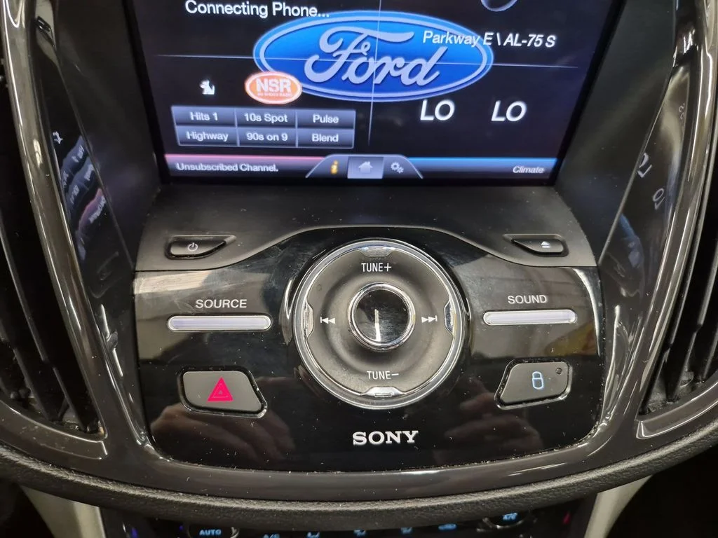 Used 2013 Tuxedo Black Ford SEL image 31