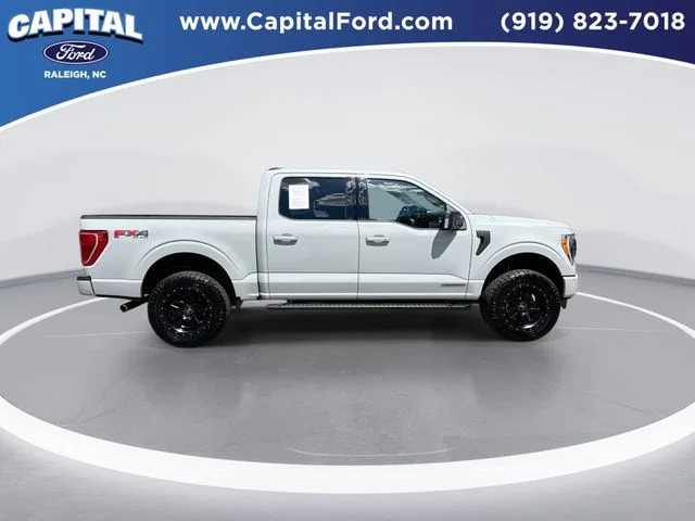Used 2023 White Ford XLT image 9