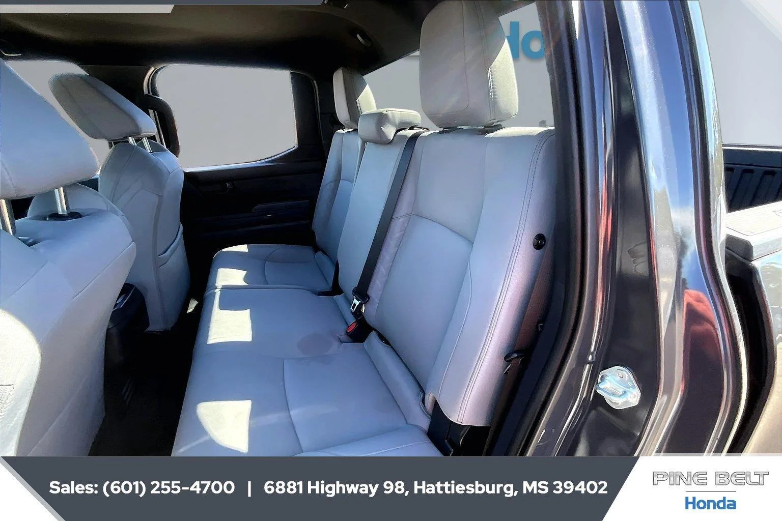 Used 2025 Underground Toyota SR5 image 19