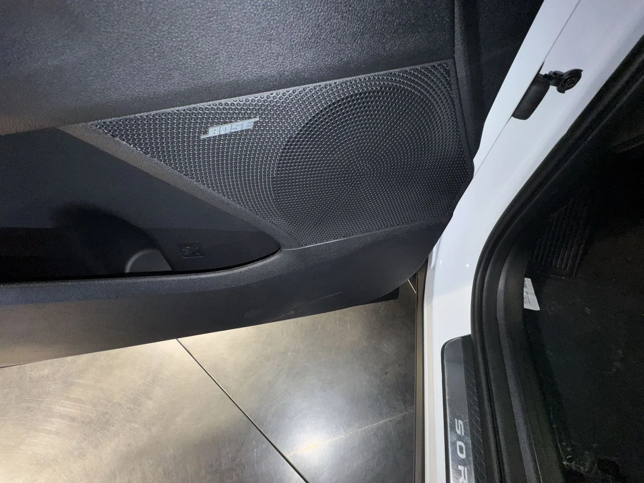 New 2026 White Pearl Kia X-Pro SX Prestige image 18