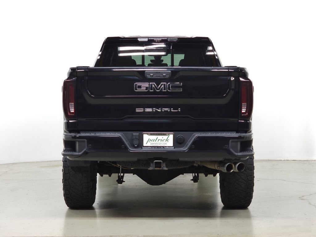 Used 2022 Onyx Black GMC Denali image 8