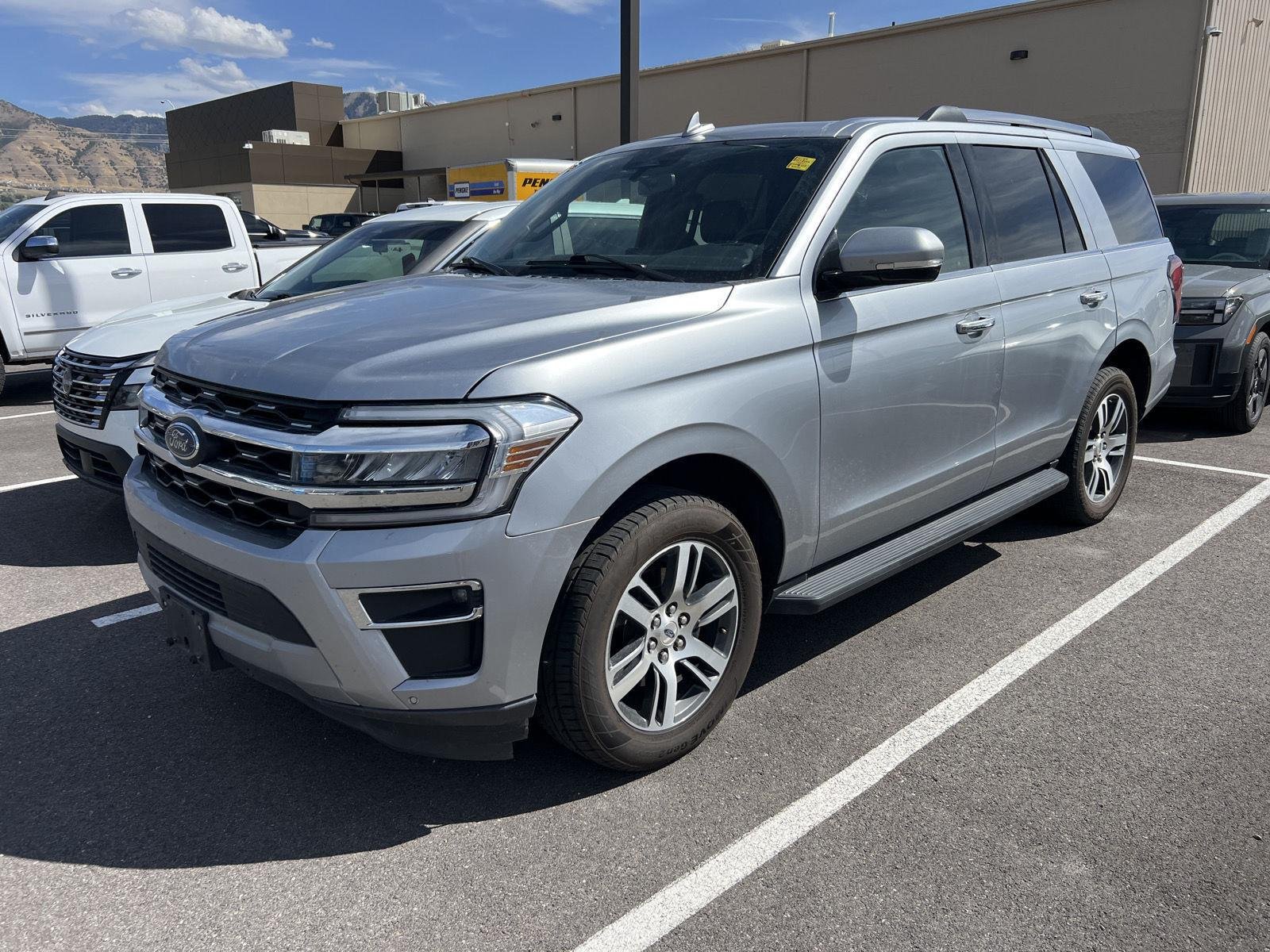 Used 2024 Iconic Silver Ford Limited image 1