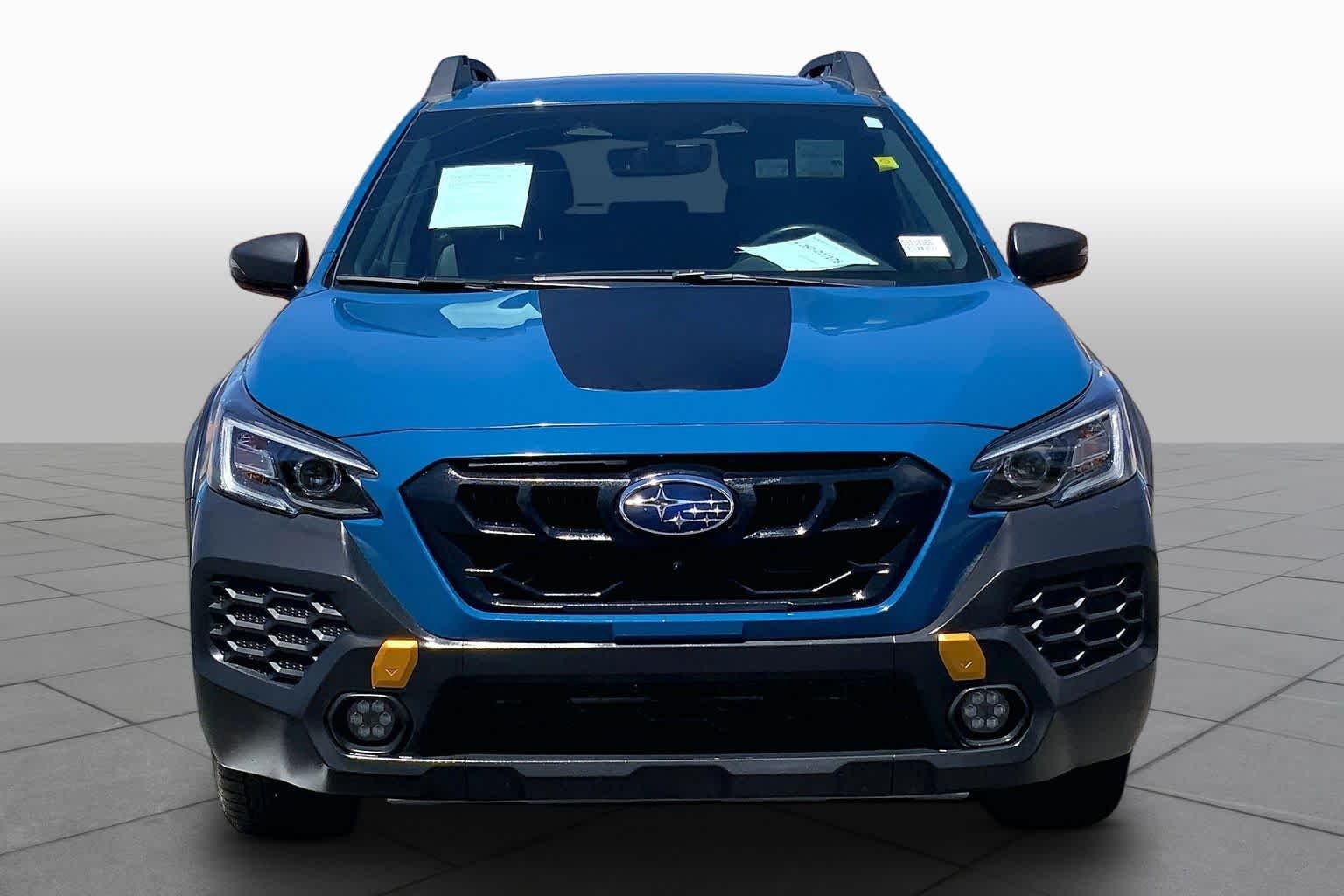 Used 2025 Geyser Blue Subaru Wilderness image 4
