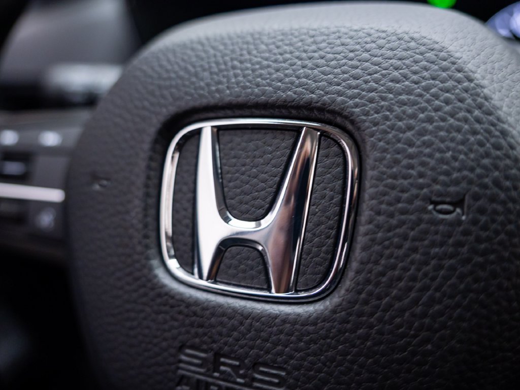 New 2027 Crystal Black Pearl Honda LX image 21