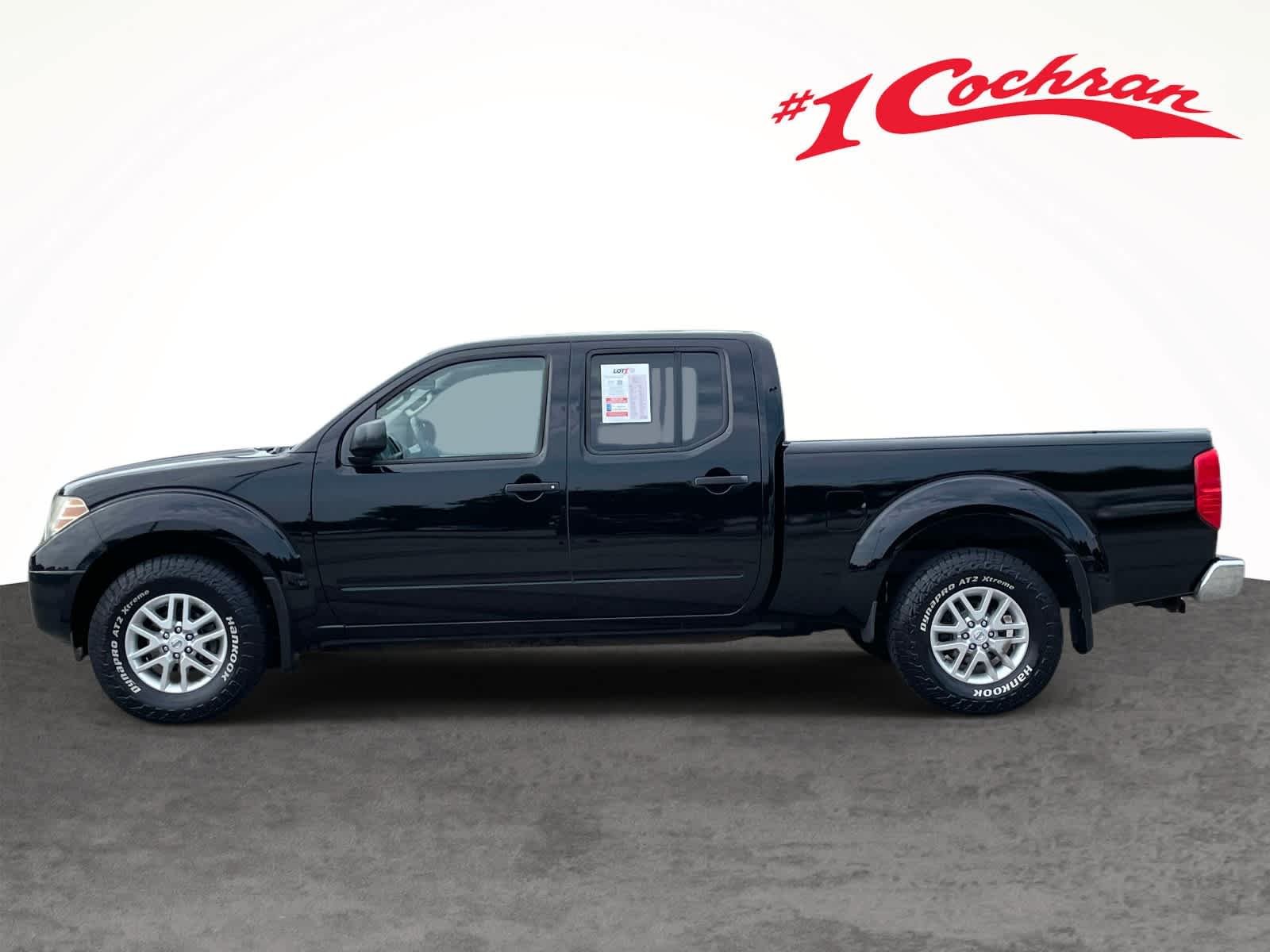 Used 2015 Super Black Nissan SV image 10