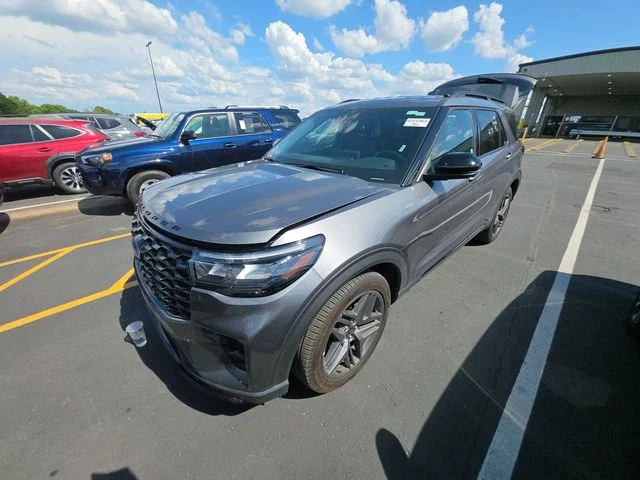2025 Ford Explorer ST-LINE 4WD (PL535)'s photo