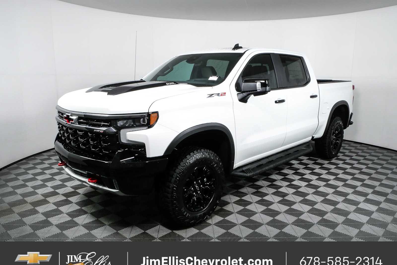 New 2026 Summit White Chevrolet ZR2 image 28