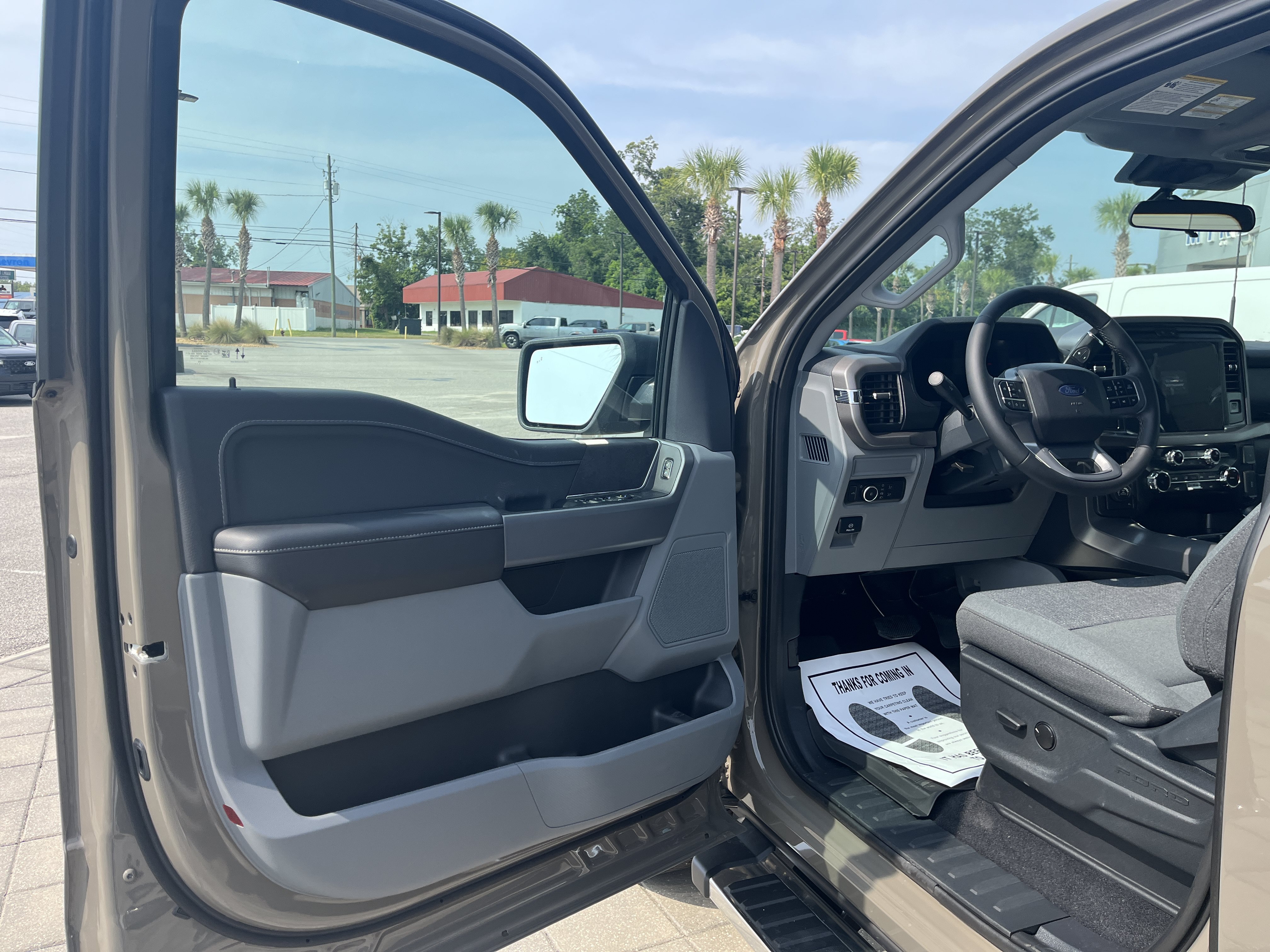 New 2026 Marsh Gray Ford XLT image 12
