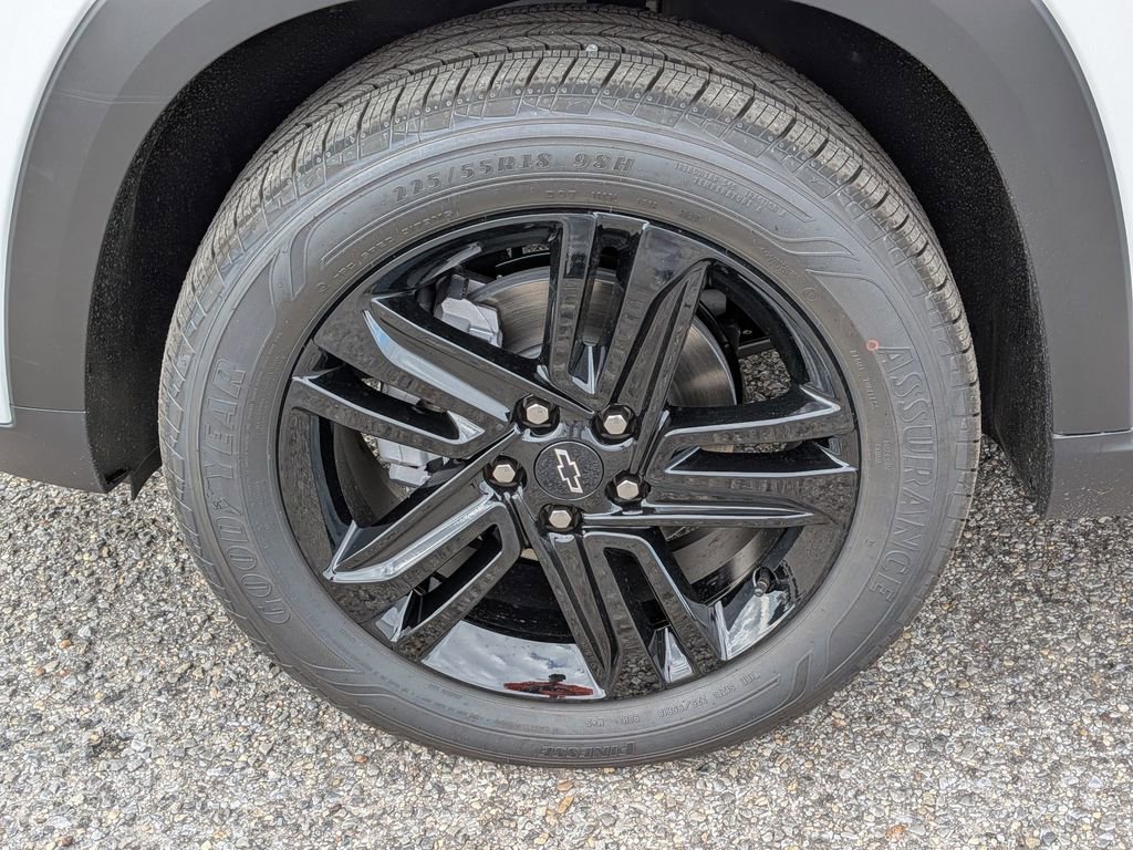 2026 Chevrolet Trax Activ - Photo 12