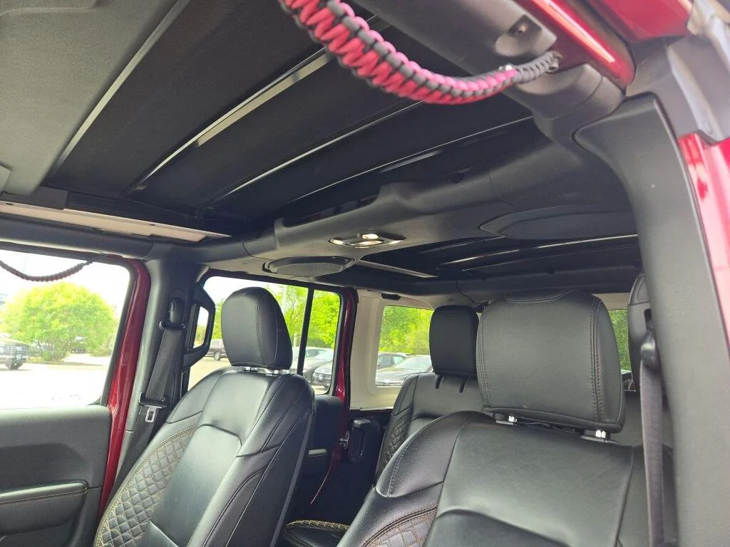 Used 2021  Jeep Unlimited Sahara High Altitude image 26