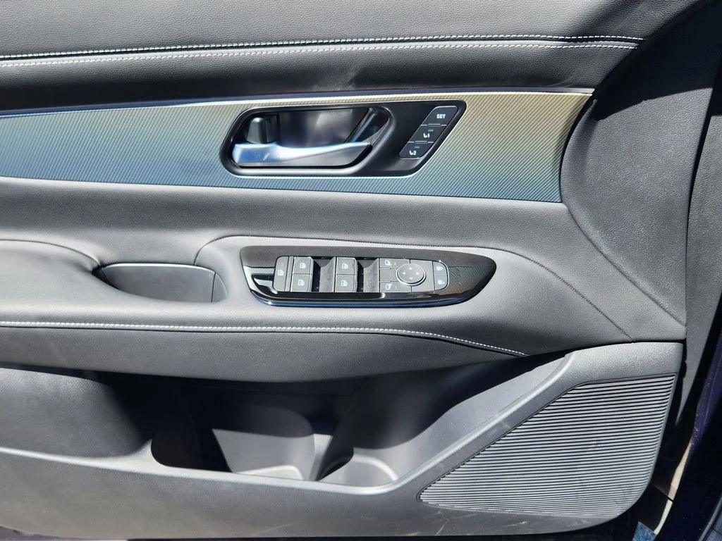 2025 Nissan Murano SL - Photo 14