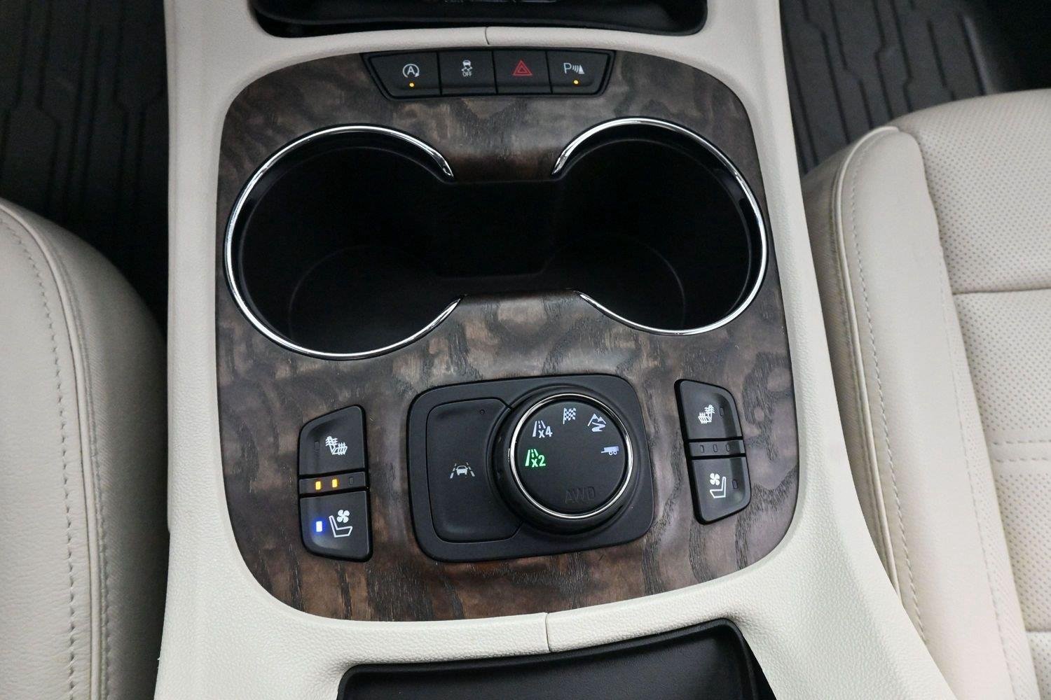 Used 2020 RED QUARTZ TINTCOAT GMC Denali image 28
