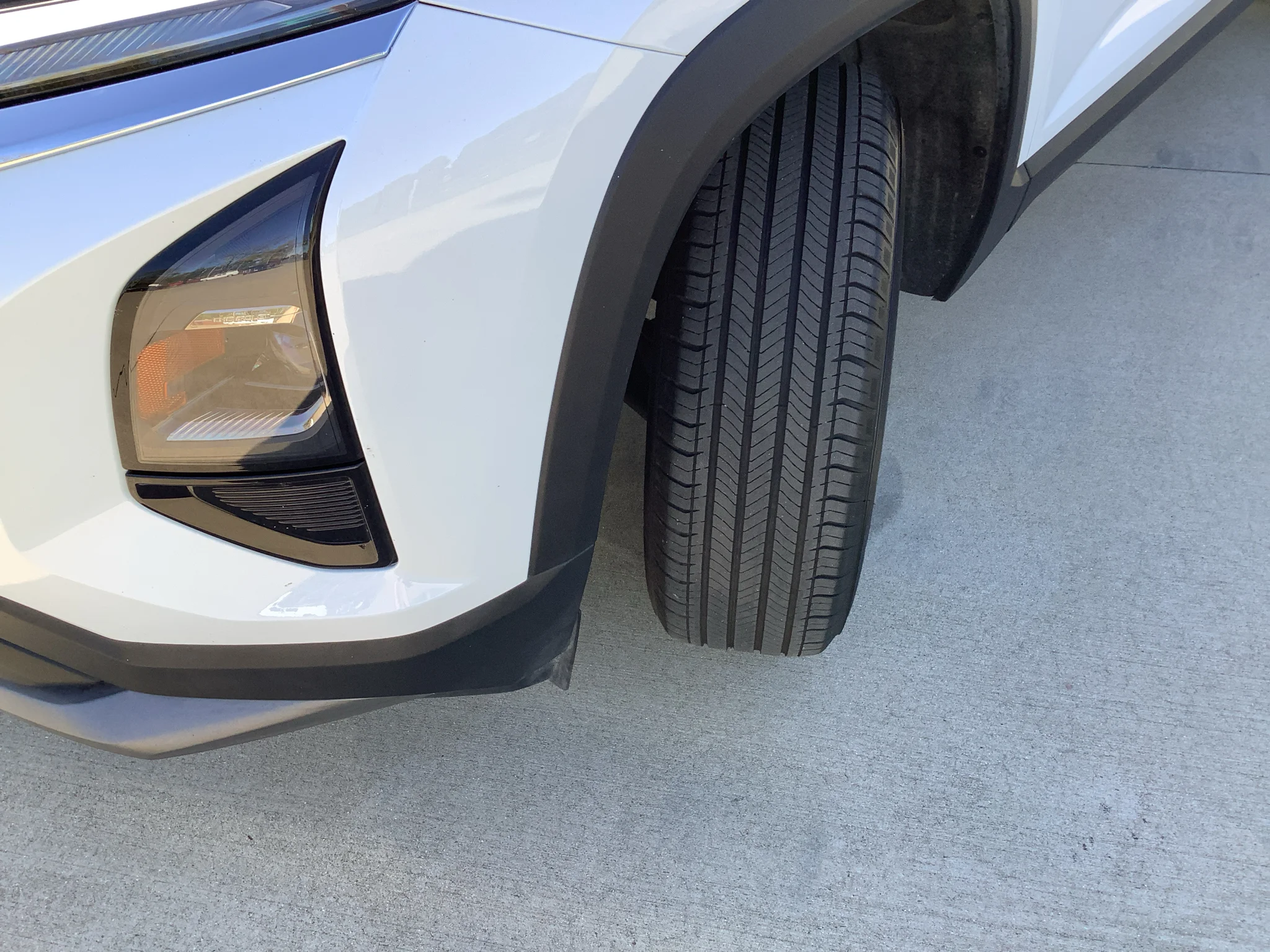 Used 2026 Summit White Chevrolet AWD LT image 22