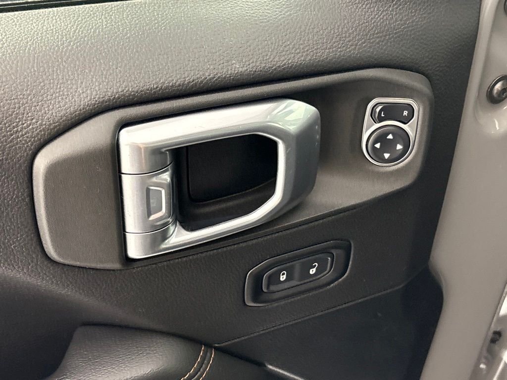 Used 2021 Gray Jeep Unlimited Rubicon 392 image 28