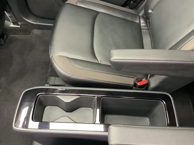 2024 Nissan Pathfinder SL - Photo 23