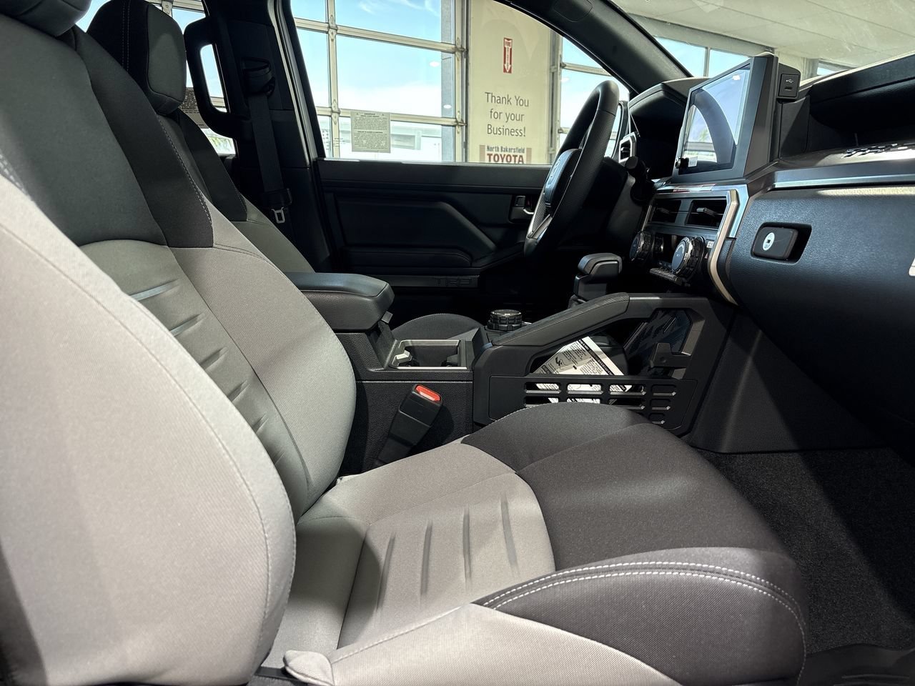 2026 Toyota Tacoma TRD Sport - Photo 25