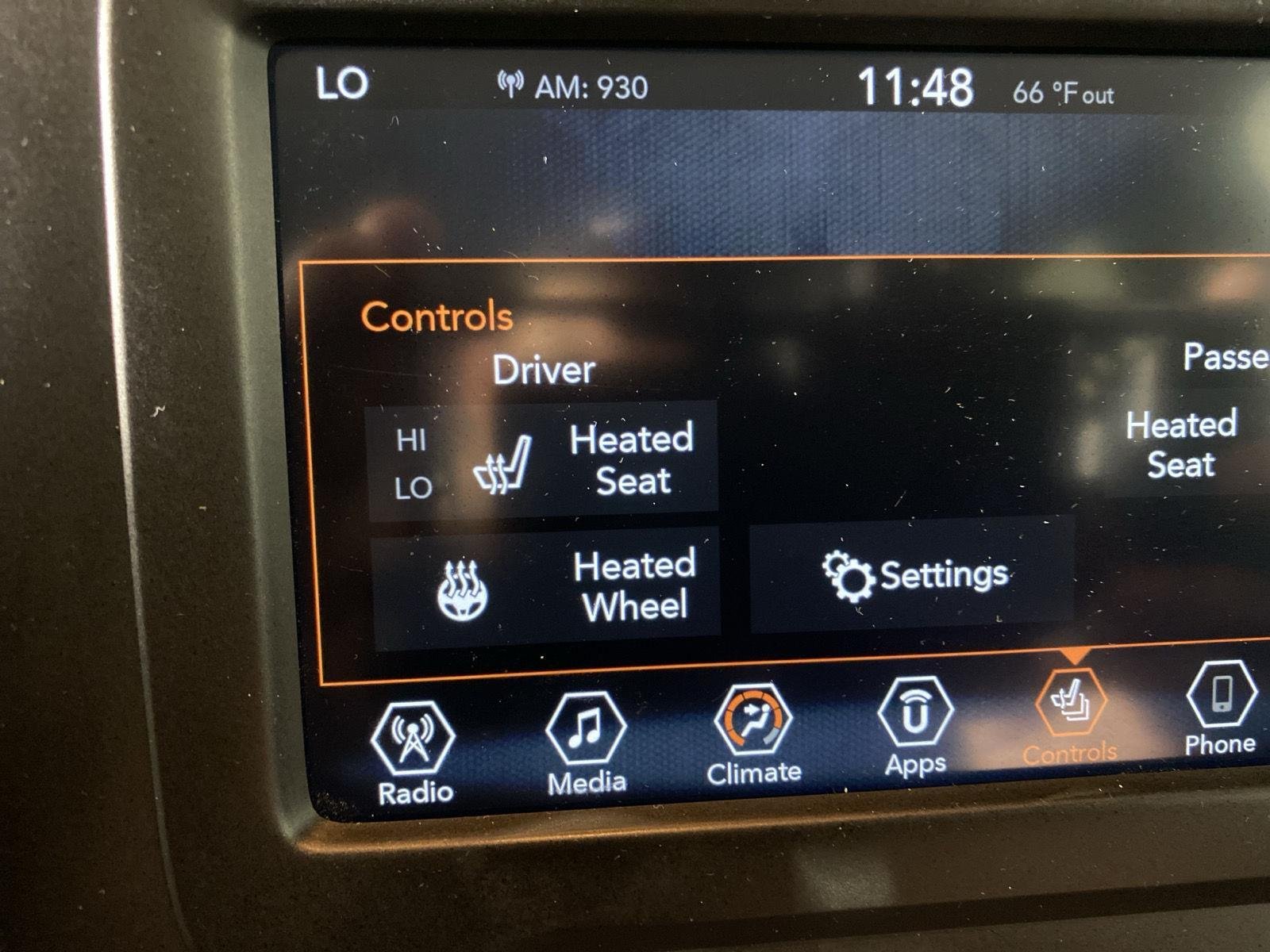 Used 2020 Sting-Gray Clearcoat Jeep Limited image 20