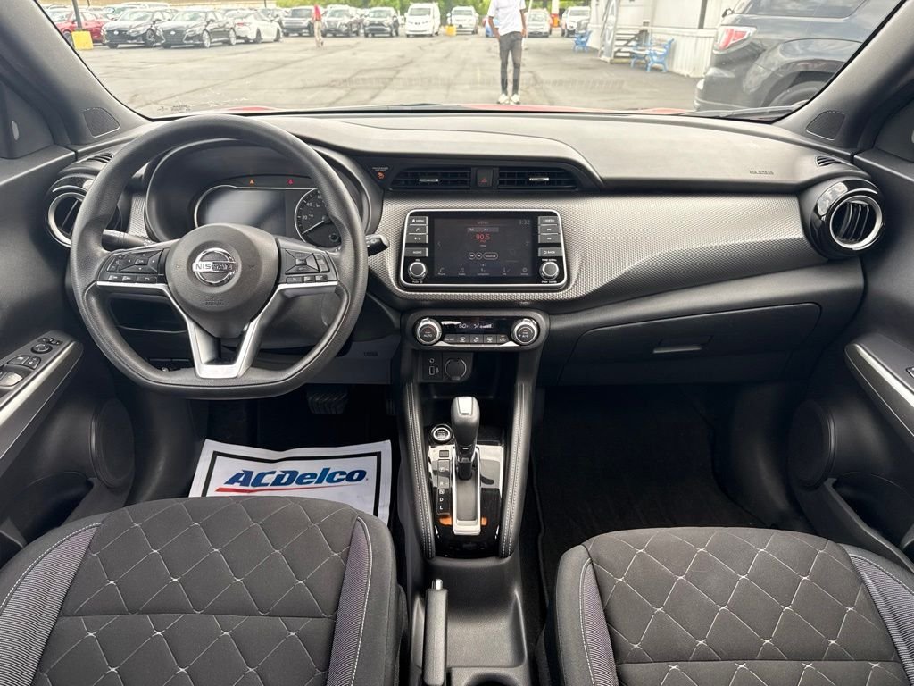 Used 2019 Red Nissan SV image 15