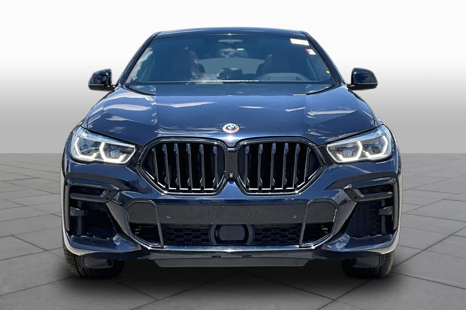 Used 2023 Carbon Black Metallic BMW M50i image 3