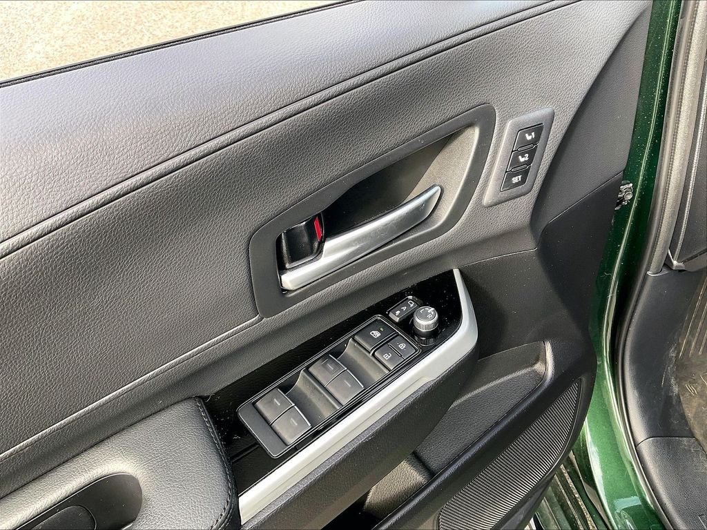 Used 2025 Cypress Toyota Platinum image 40