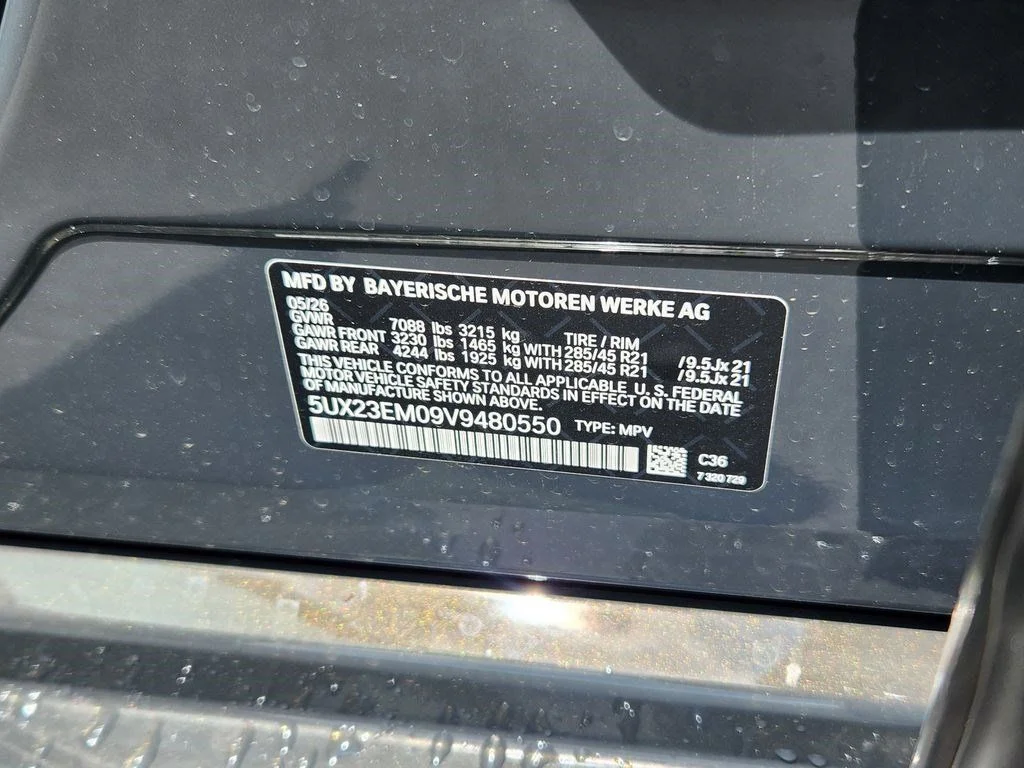 Used 2027 Dravit Grey Metallic BMW xDrive40i image 24