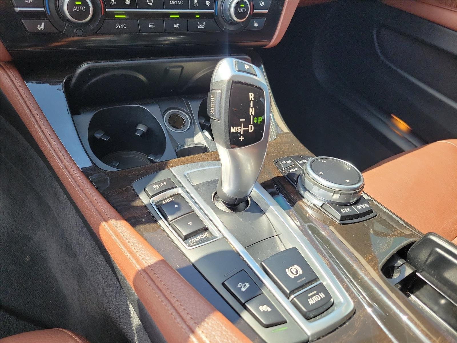 Used 2015  BMW 528I XDRIVE image 31