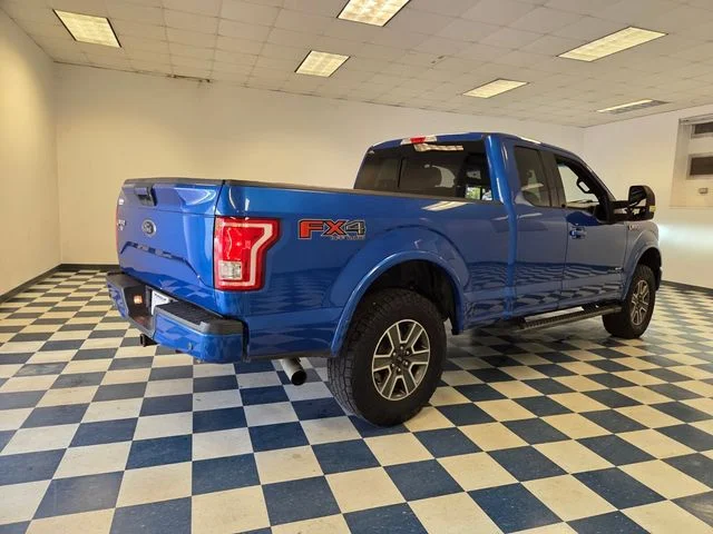 Used 2016 Blue Ford XLT image 7