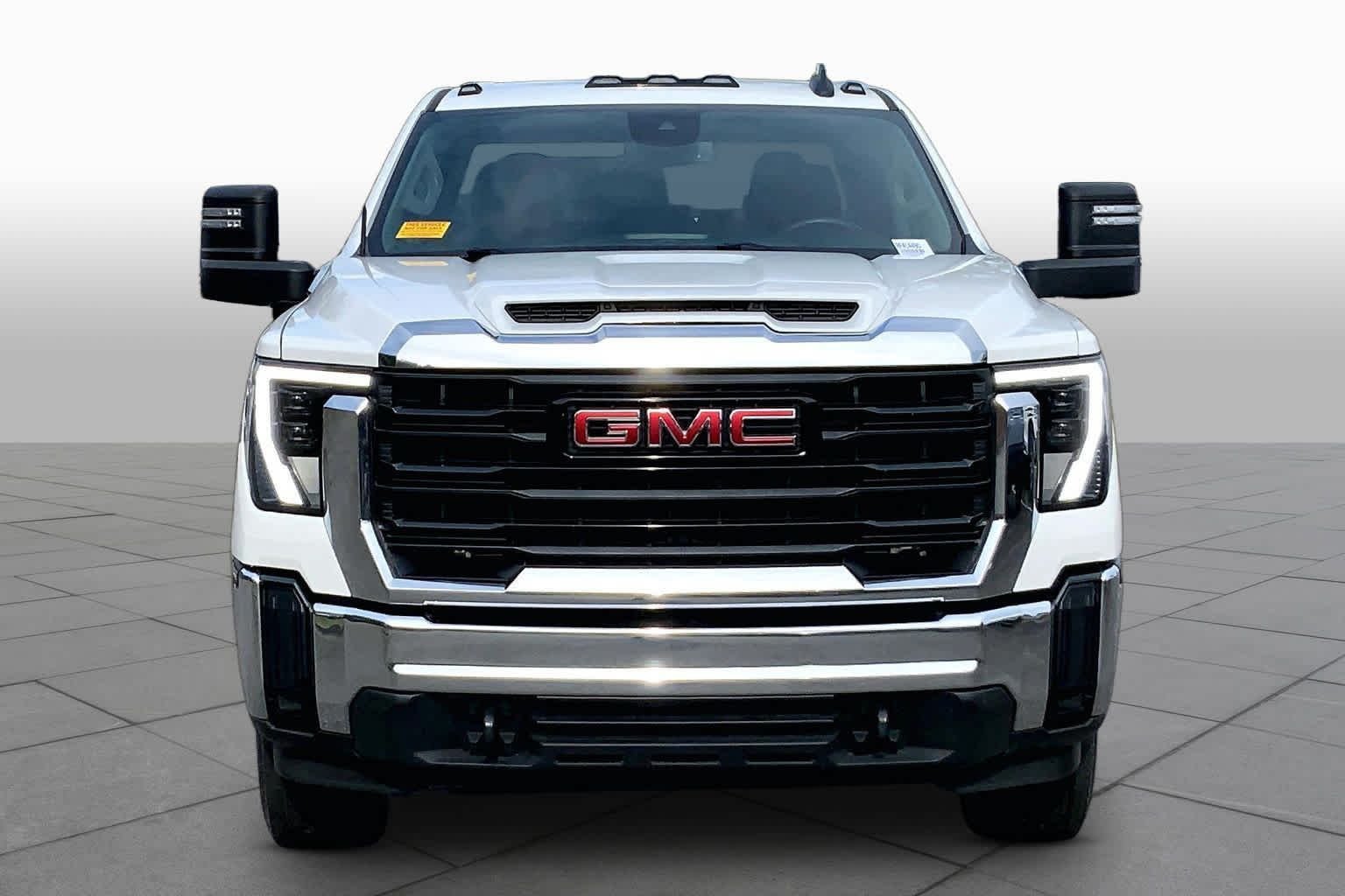Used 2024 Summit White GMC Pro image 4