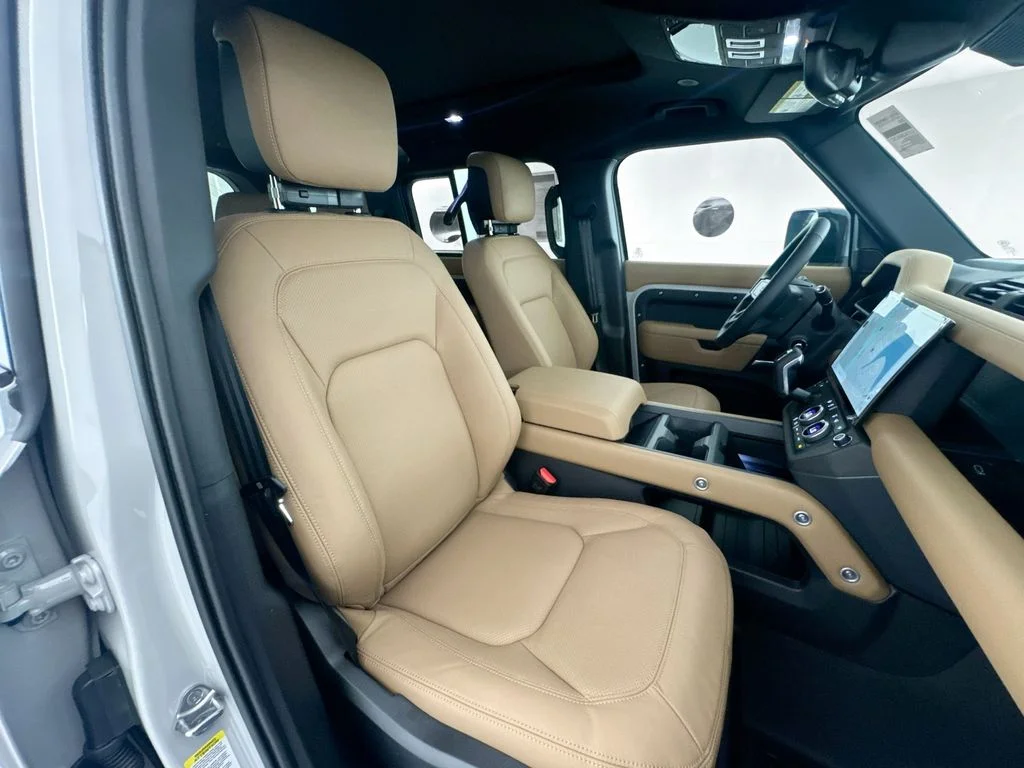 New 2026 Borasco Grey Land Rover X-Dynamic SE image 29