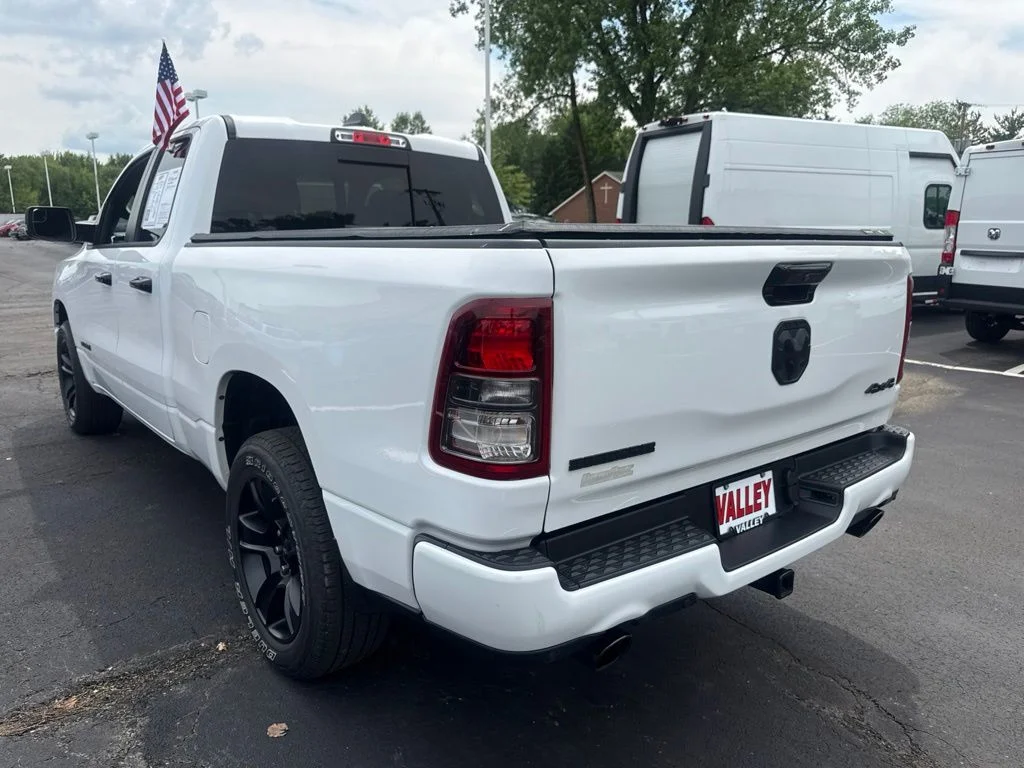 Used 2024 White Ram Big Horn/Lone Star image 5