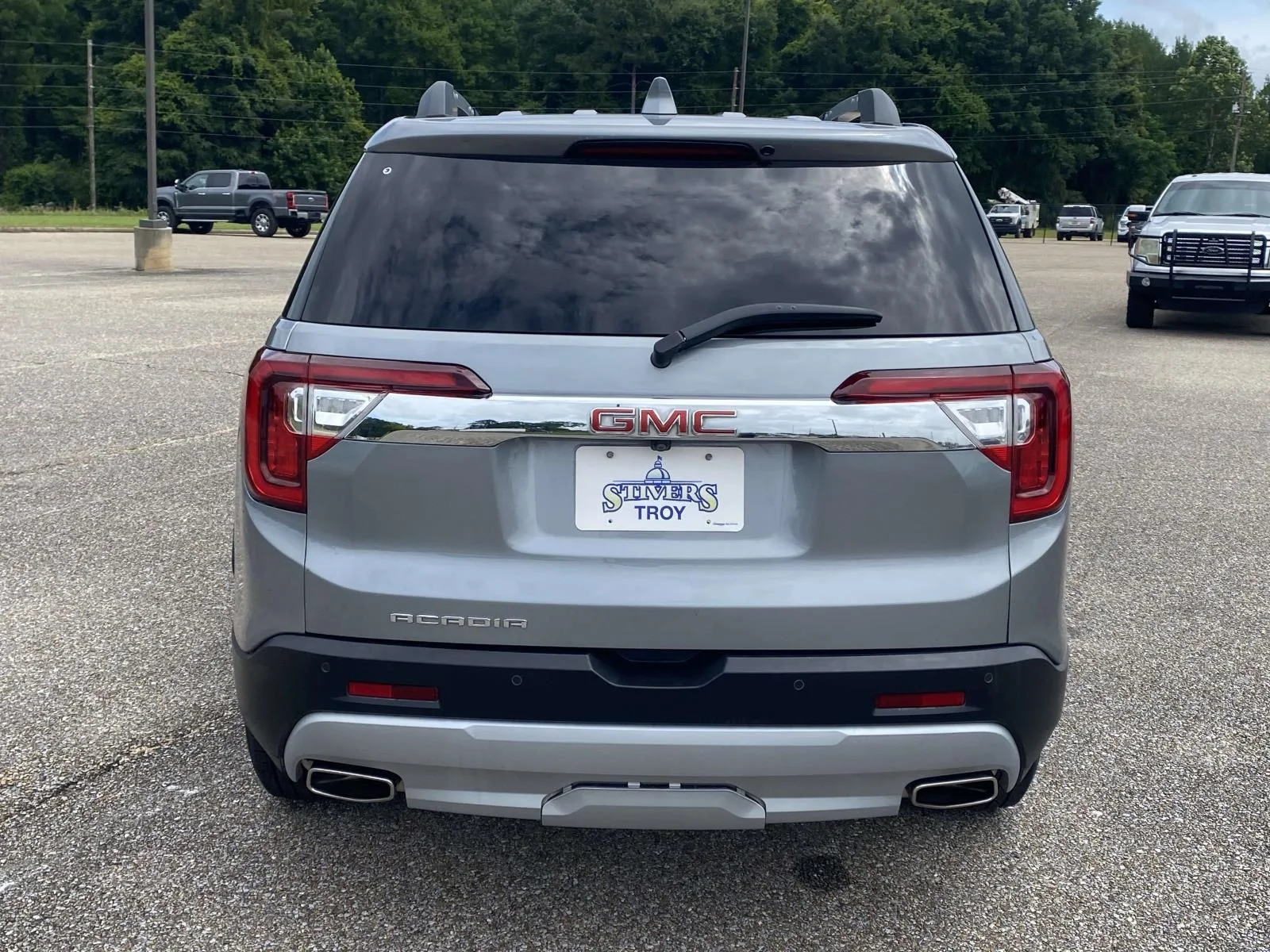 Used 2023 Silver GMC SLE image 6