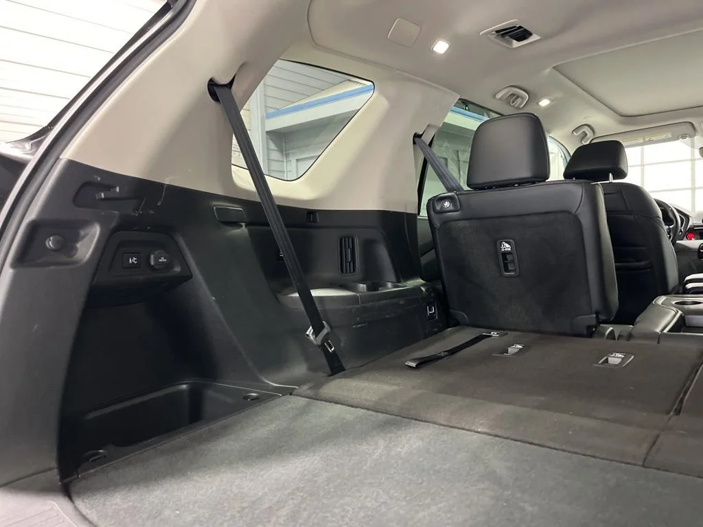 2023 Honda Pilot Elite - Photo 76