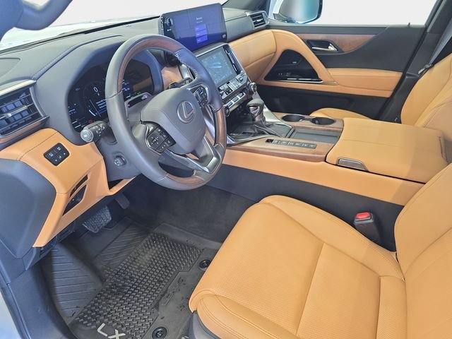 Used 2026 White Lexus 600 Luxury image 20