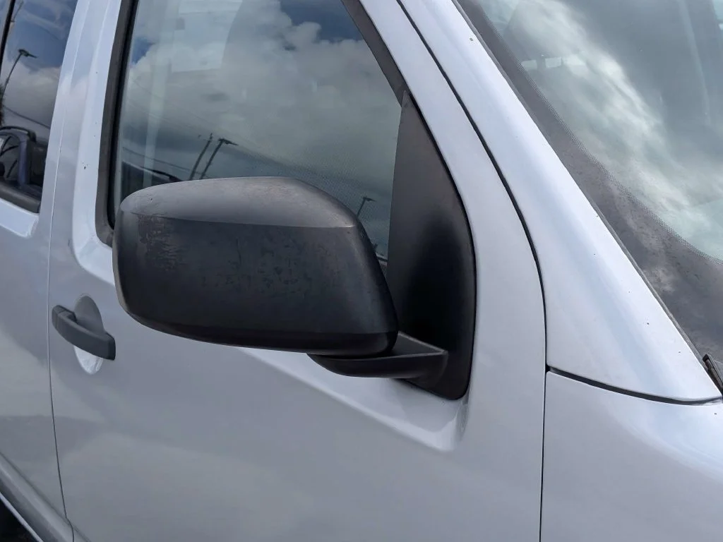 Used 2016 Silver Nissan SV image 10