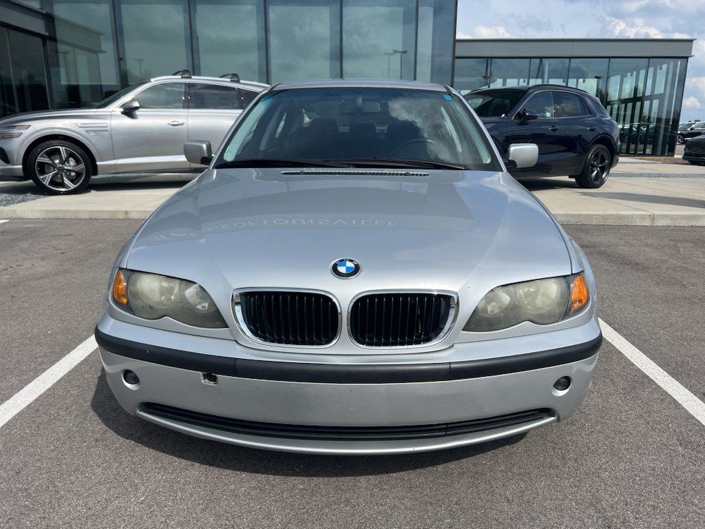 Used 2003 Alpine White BMW 325i image 3