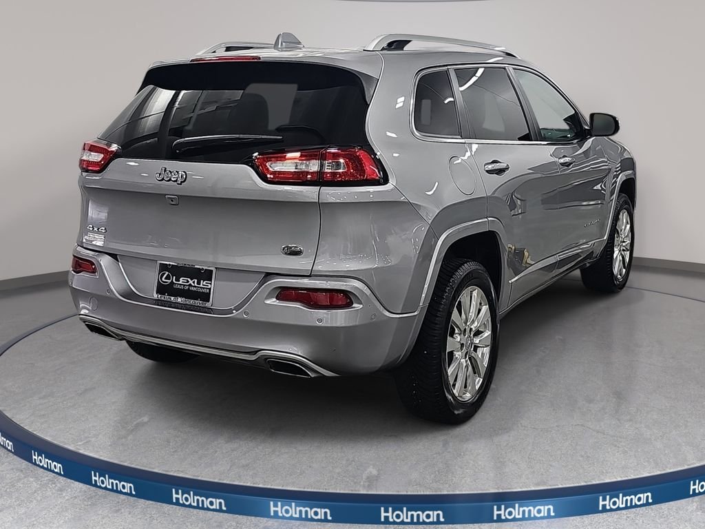 Used 2017 Silver Jeep Overland image 6