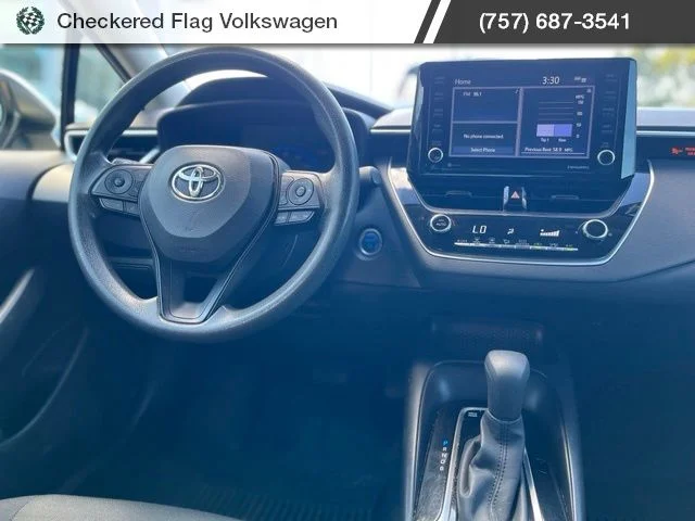 Used 2022 White Toyota LE image 28