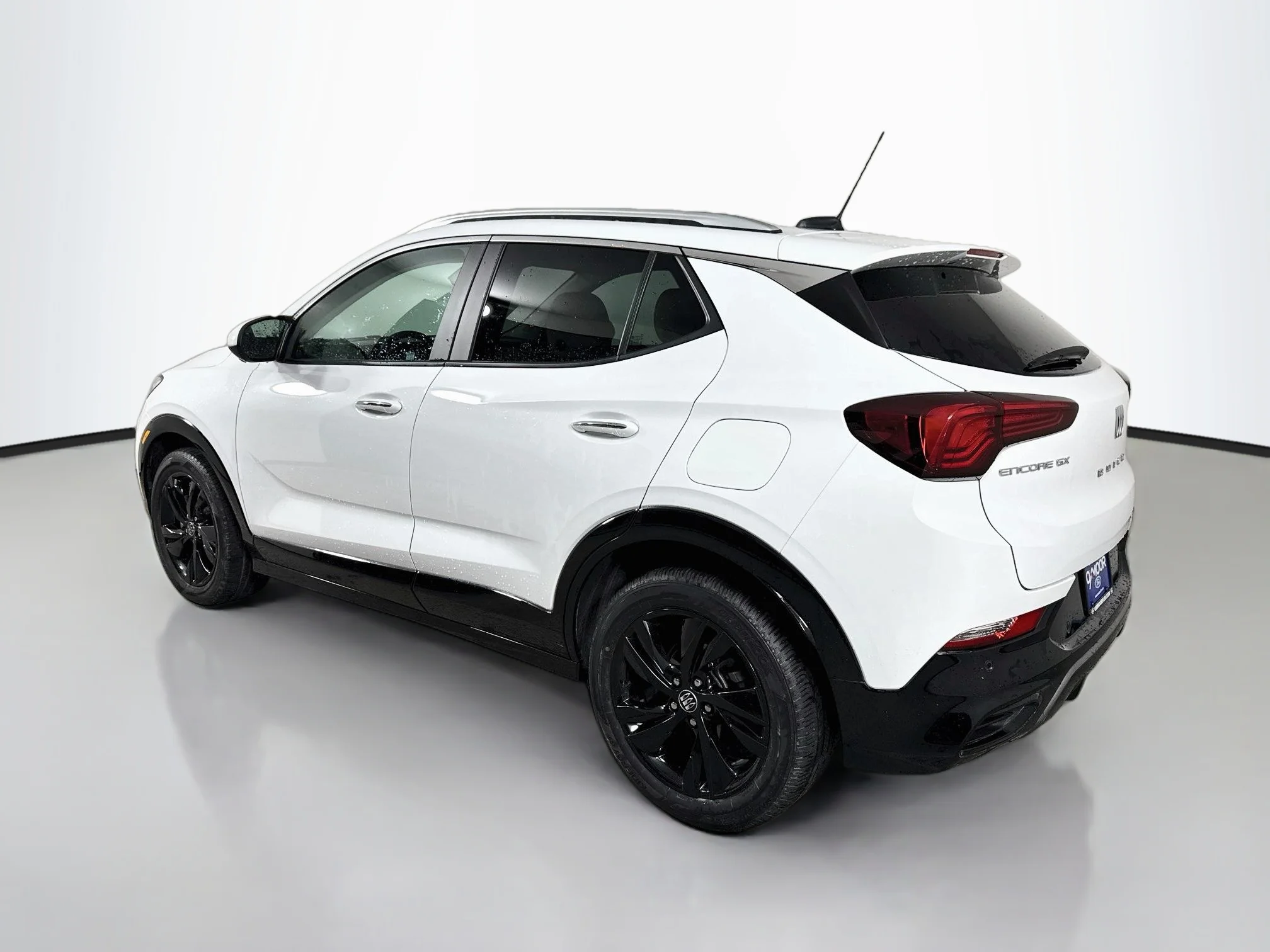 Used 2024 Summit White Buick Sport Touring image 5