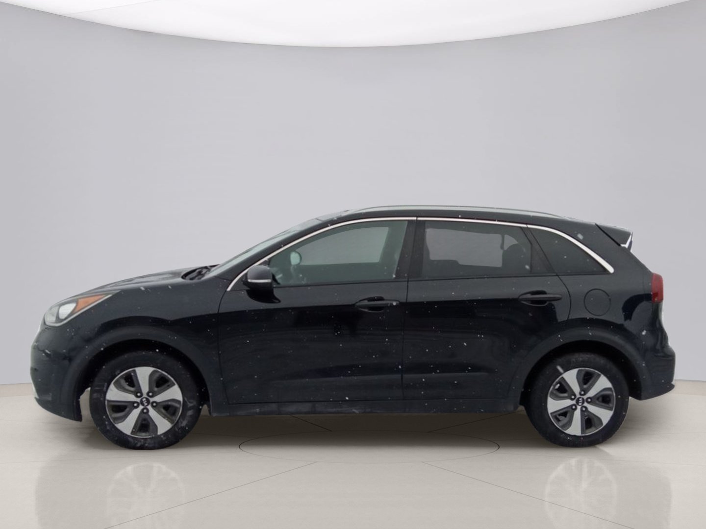 2017 Kia Niro EX's photo