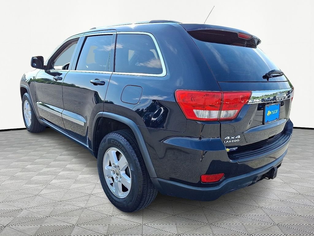 Used 2011 Black Jeep Laredo image 5