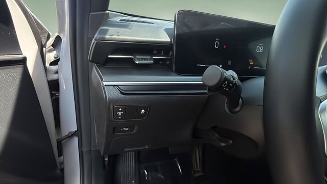 Used 2025 Gray Kia GT-Line image 23