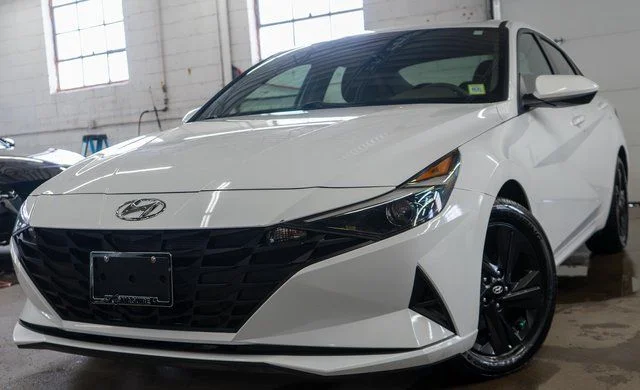 2021 Hyundai Elantra Blue