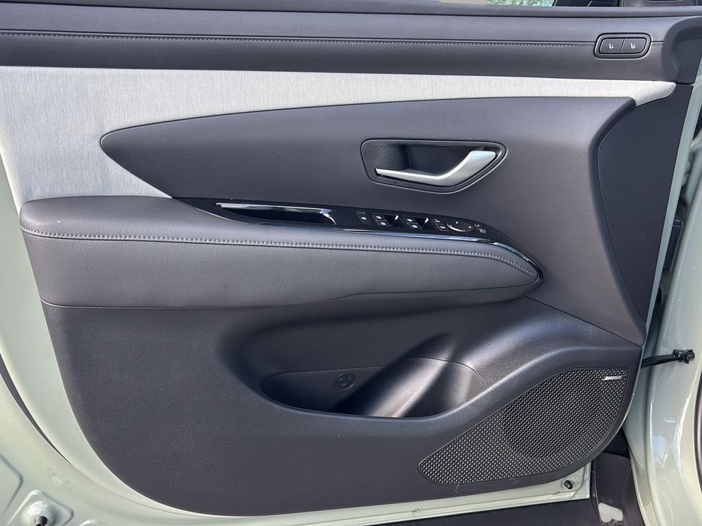 2026 Hyundai Santa Cruz Limited - Photo 11