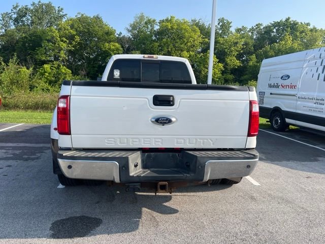 Used 2015 White Ford Lariat image 10